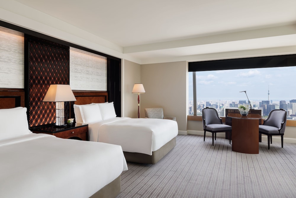 1 BEDROOM, SUPERIOR, SUITE