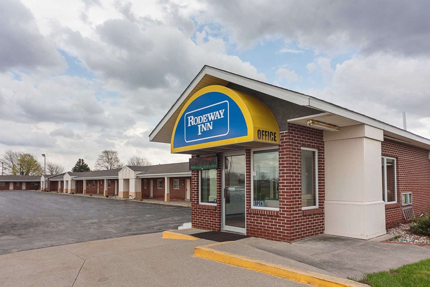 Rodeway Inn Wauseon OH 38/41