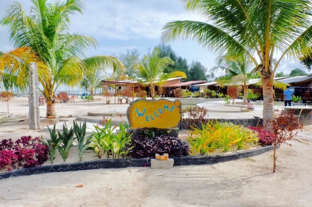 Hello Bintan Beach Cottages 49/49