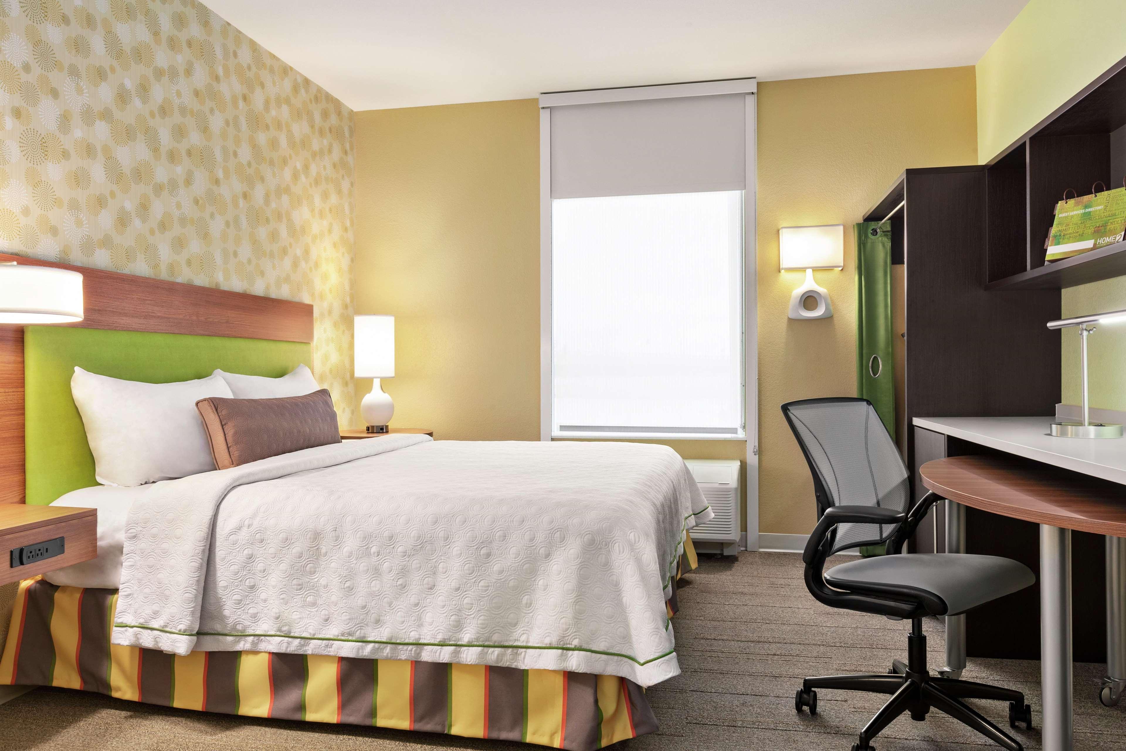 STUDIO, SUITE, KING BED, ACCESSIBLE