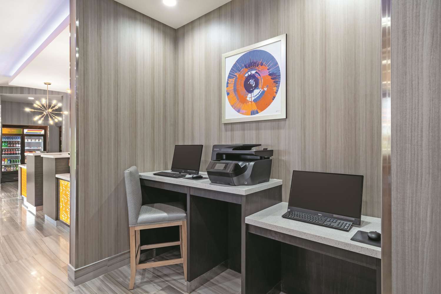 La Quinta Inn And Suites By Wyndham Opelika Auburn 27/33