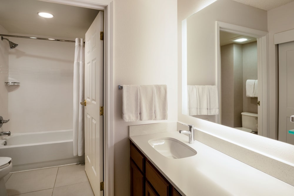 Residence Inn by Marriott Boulder Broomfield 8/30