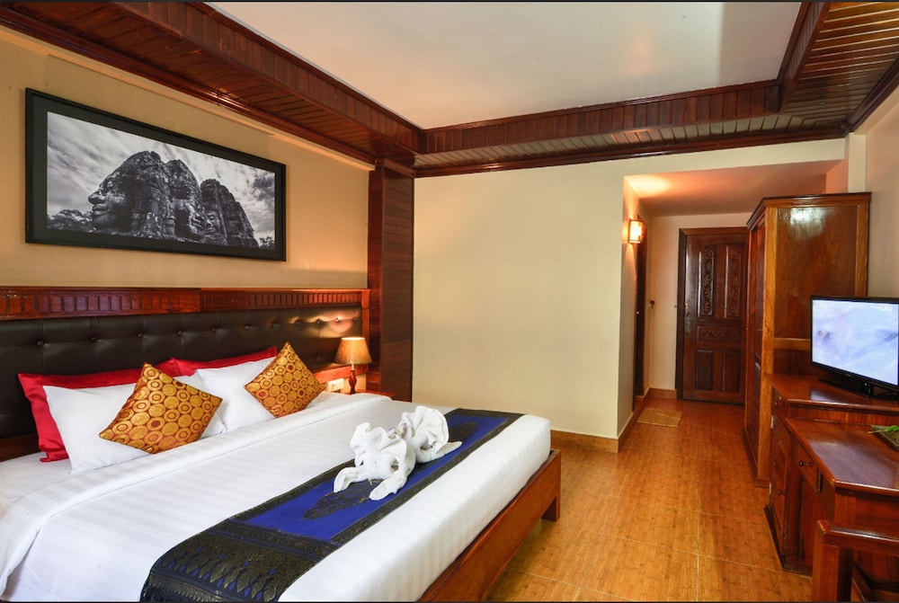 Angkor Pearl 15/54