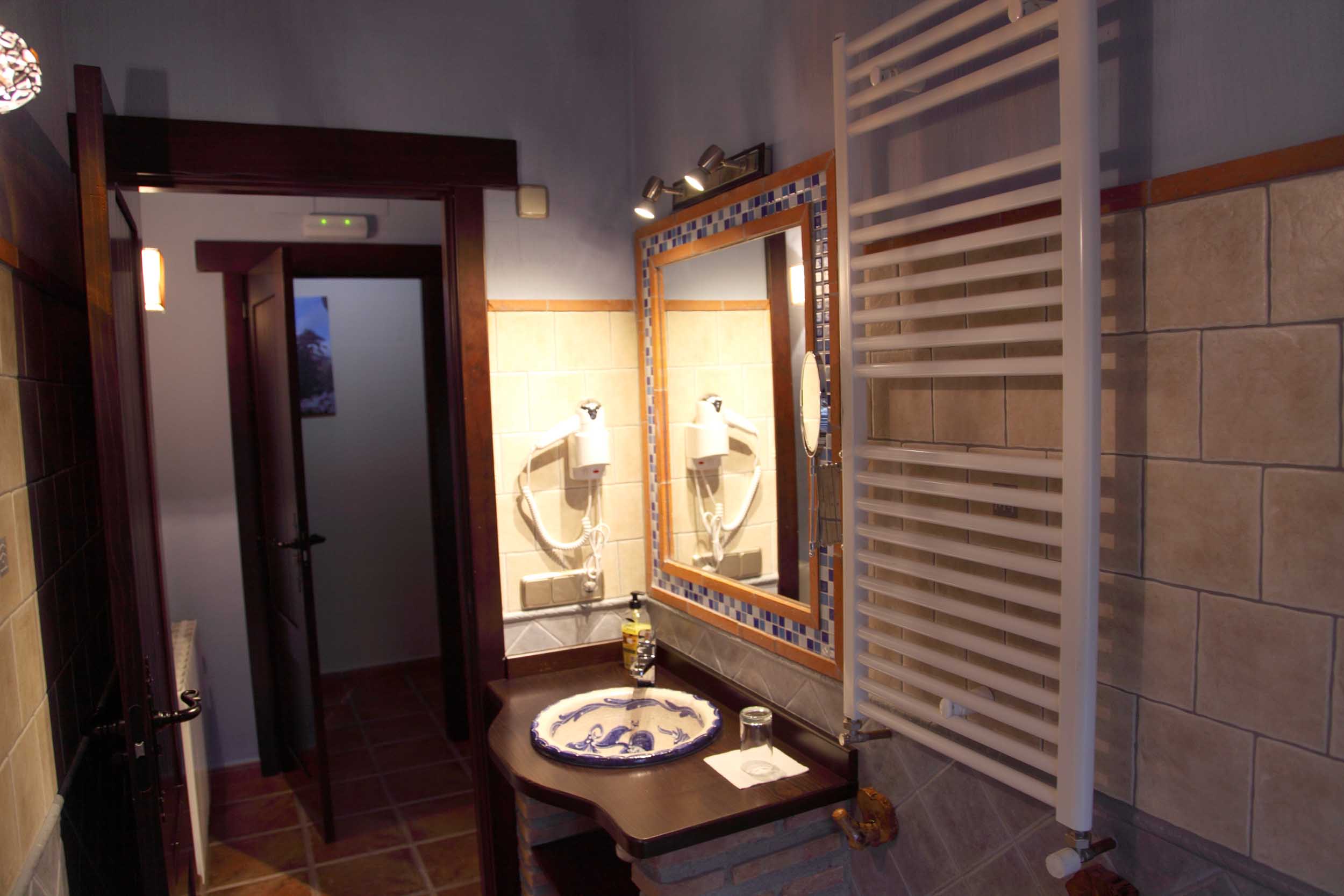HOTEL RURAL VALLE DEL TURRILLA 41/43