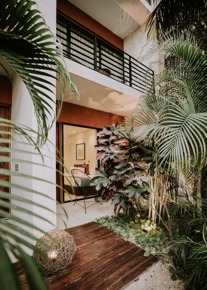 The Strabon Tulum 5/86