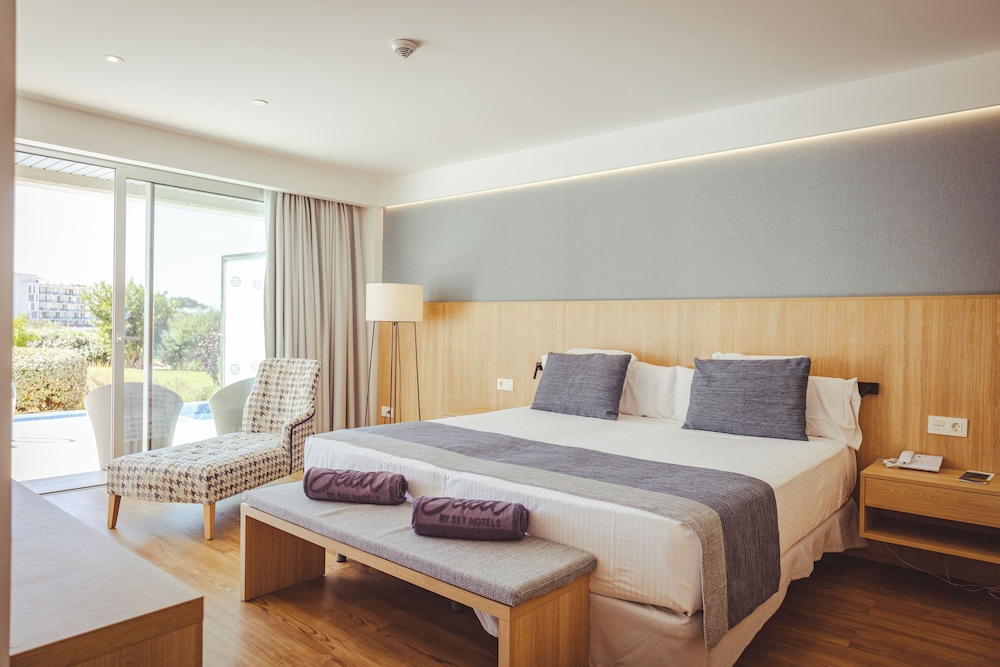 SUITE, ADULT ONLY, PRIVATE POOL