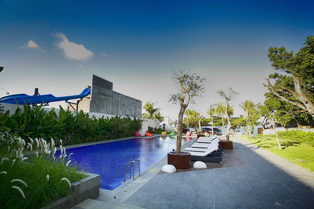 Benoa Sea Suites and Villas 62/70