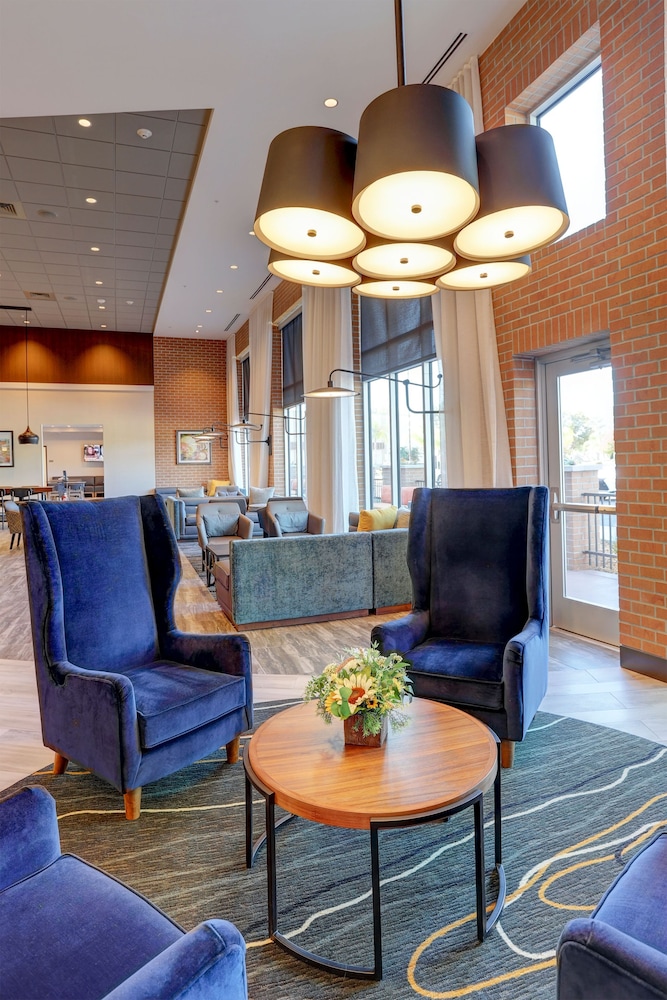 Hyatt Place Vacaville 28/62