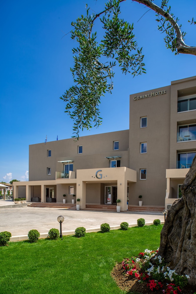Cnic Gemini Hotel 55/60