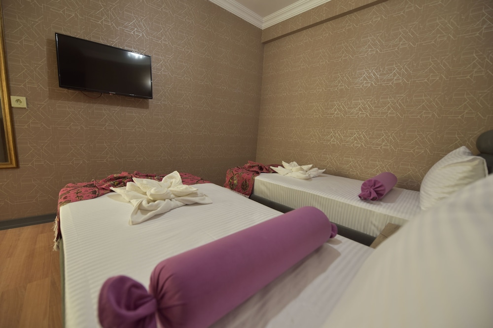 THE LUXX BOUTIQUE HOTEL 29/53