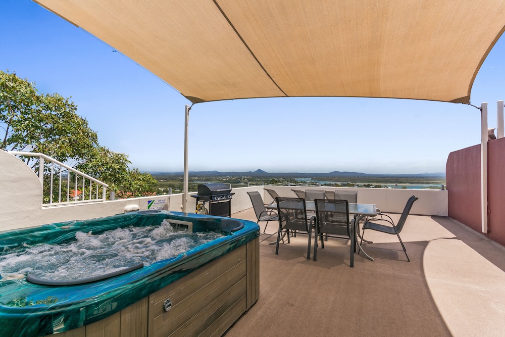 BALI HAI APARTMENTS NOOSA 19/50