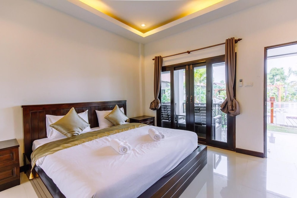 Baan Kiangnam Pattaya 10/50