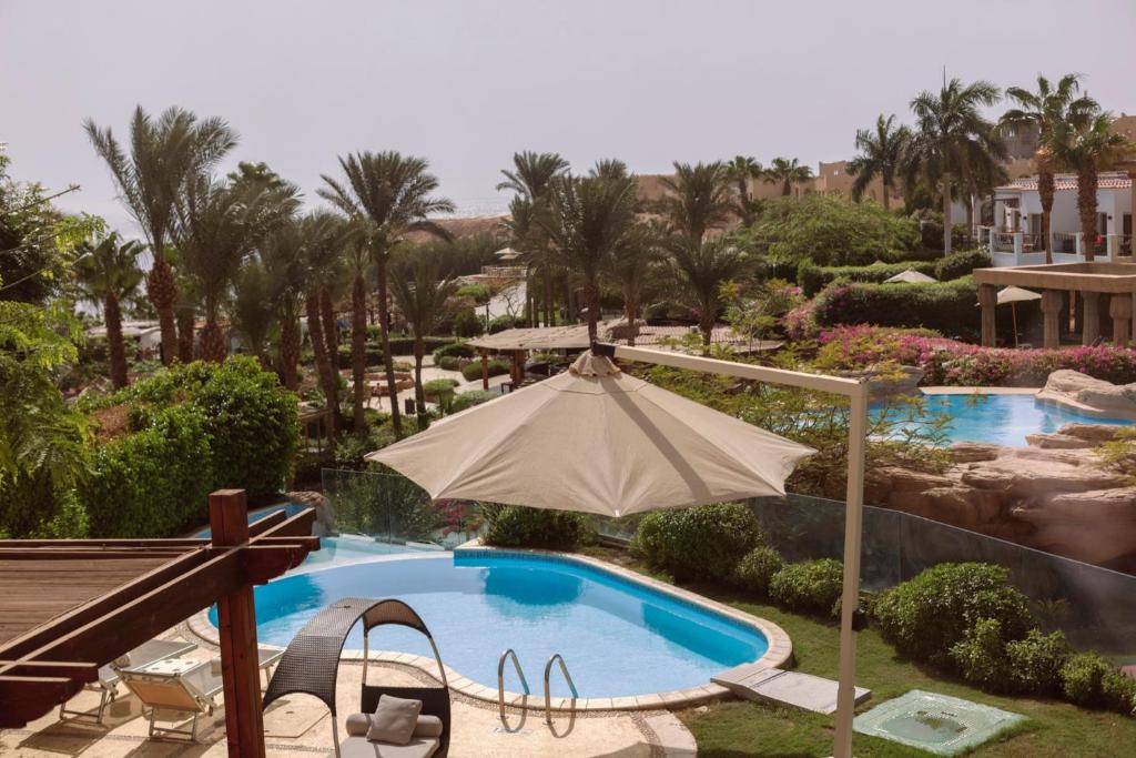 ROYAL SAVOY VILLAS 25/53