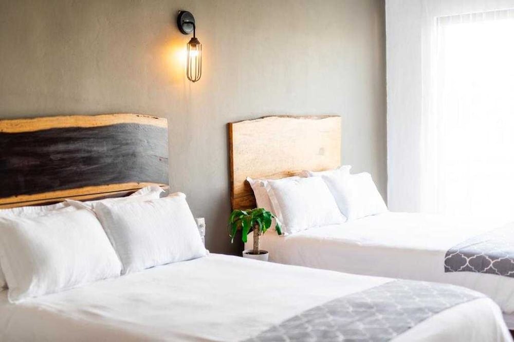 Sunday Hotel 52 at Playa del Carmen 17/50