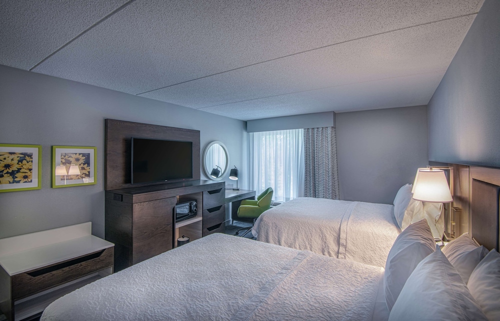 Hampton Inn Waldorf 23/47