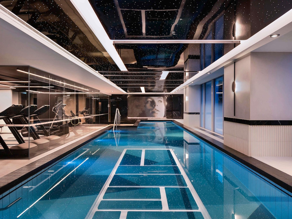 Sofitel Auckland Viaduct Harbour 48/79