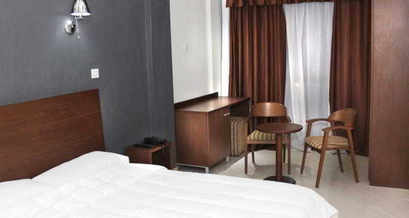 MEDINA HOTEL 9/12