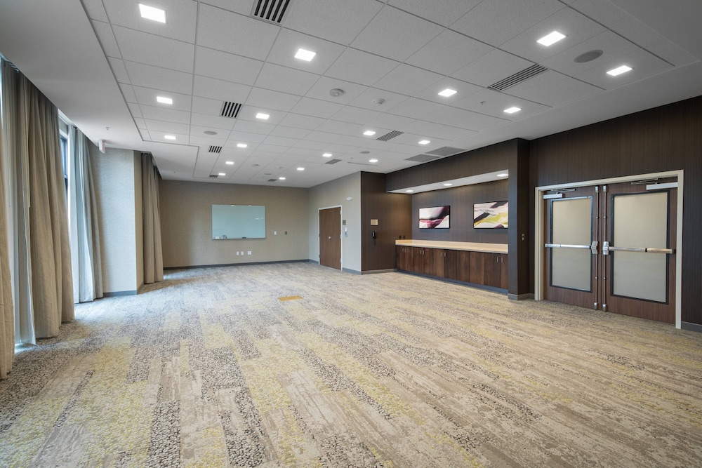 Hotel Courtyard By Marriott Russellville 12/39