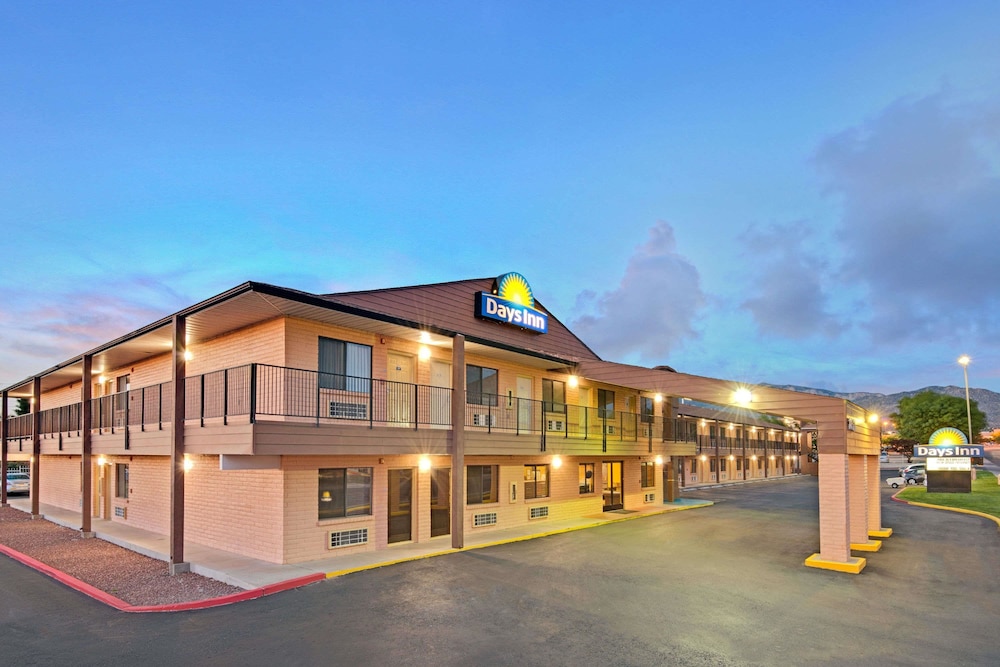 Days Inn by Wyndham East Albuquerque 1/29