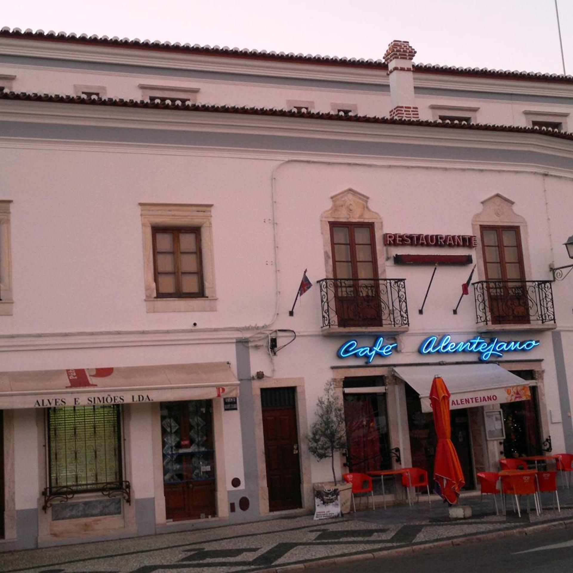 Alentejano Low Cost Hotel 1/50