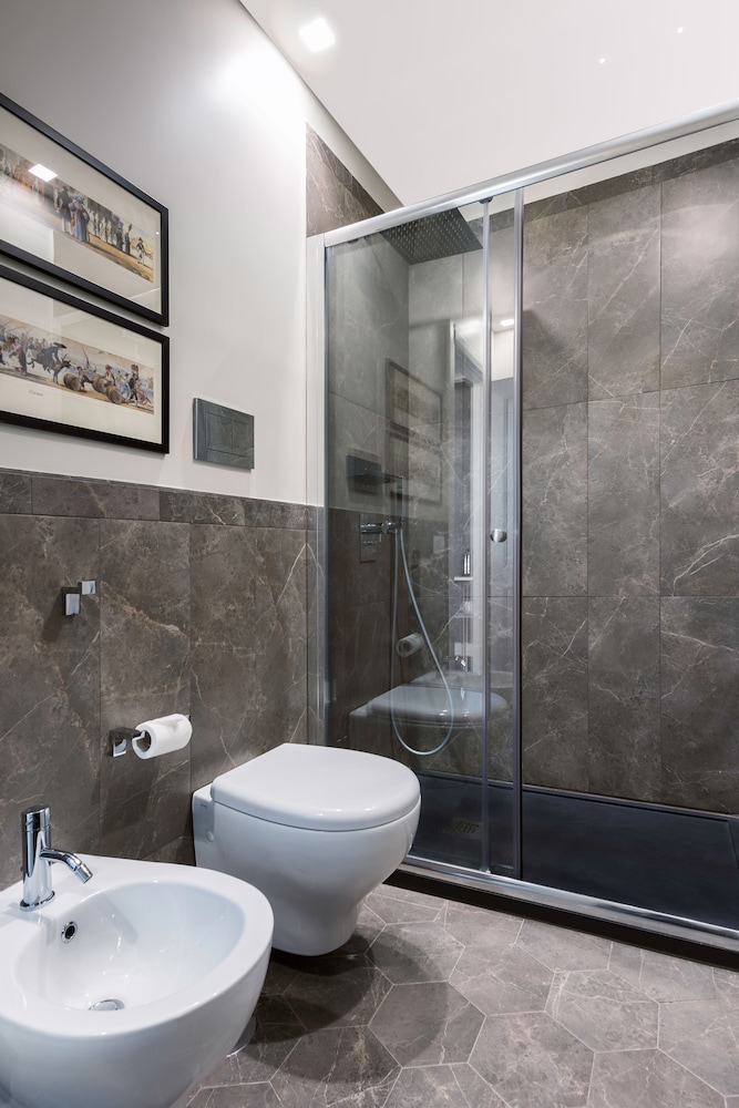 Deluxe, Triple, 1 Queen and 1 Single Bed, City View, Balcony, Rinuccini Relais 5/5