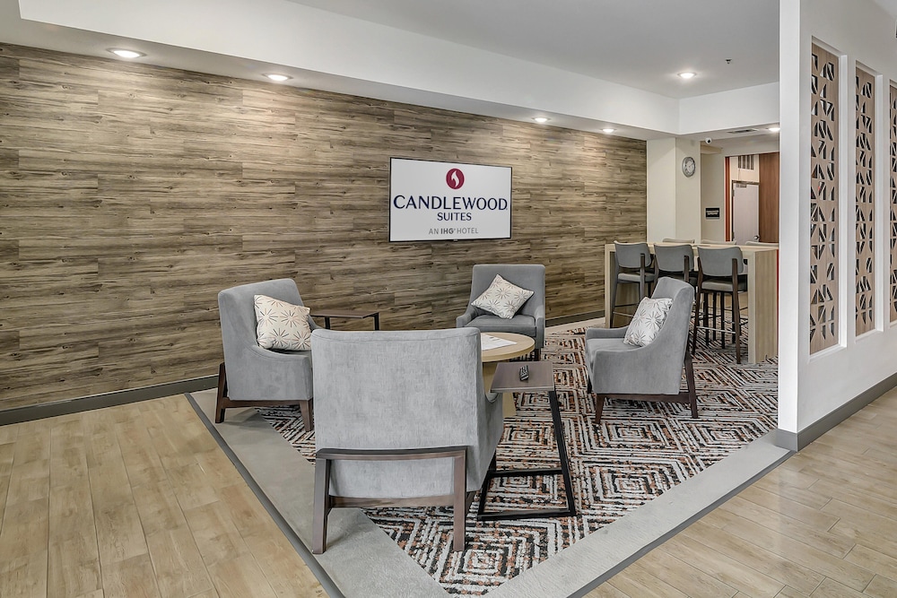 Candlewood Suites Longview 17/23