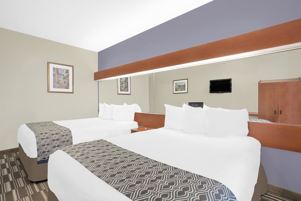 The Block Hotel 11/62