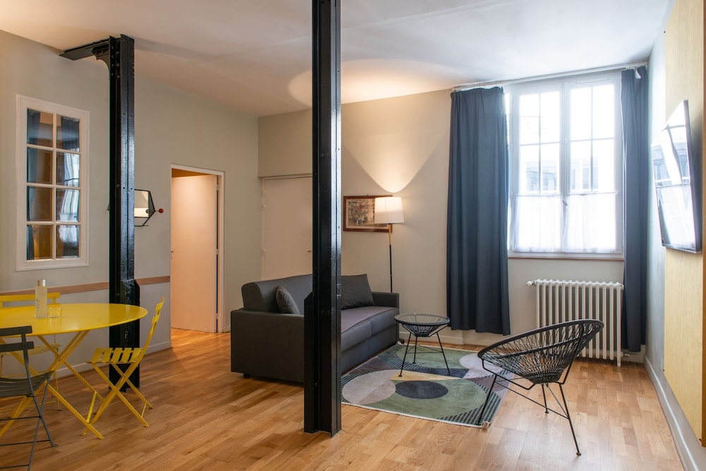 Helzear Montparnasse Suites 48/61