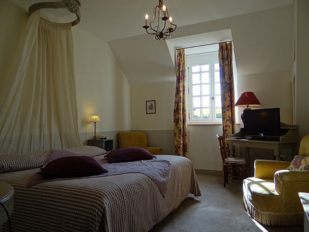 Chateau D'etoges 6/73