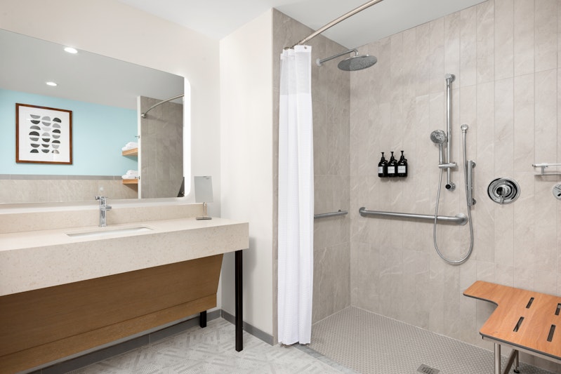 The Hiatus Clearwater Beach Curio Collection by Hilton 53/53