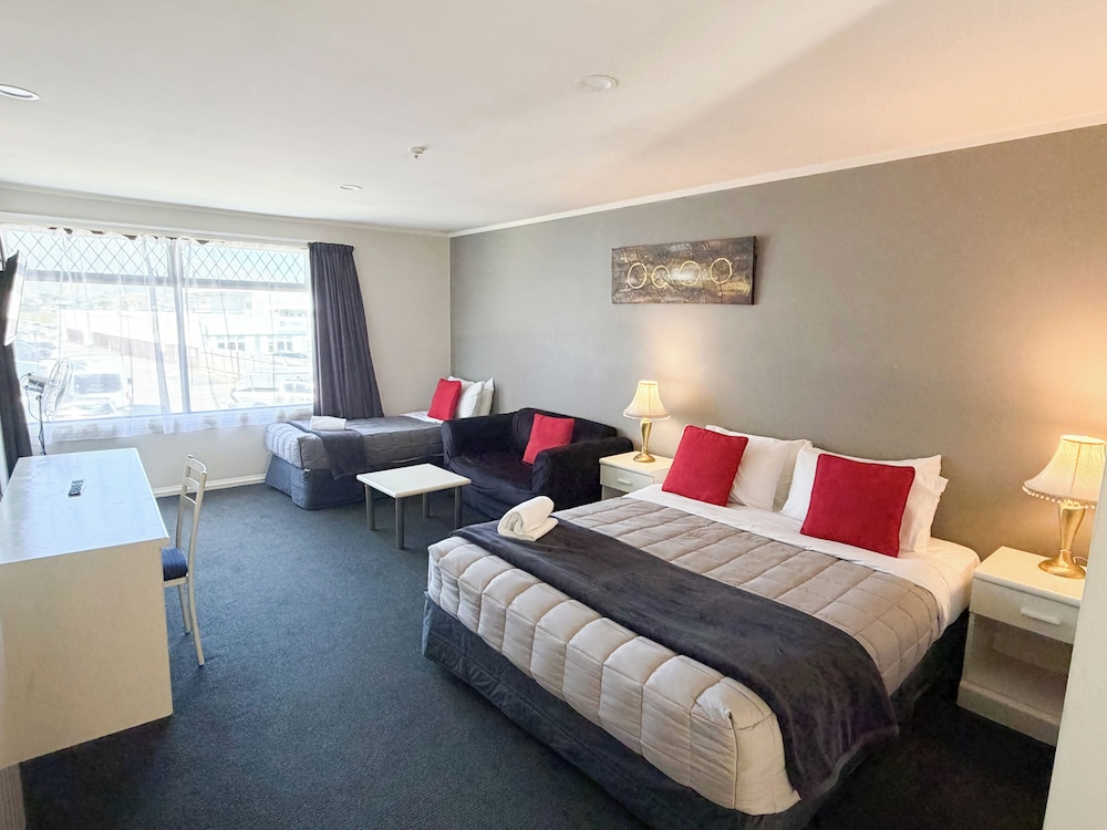 BASIC, TWIN BEDS