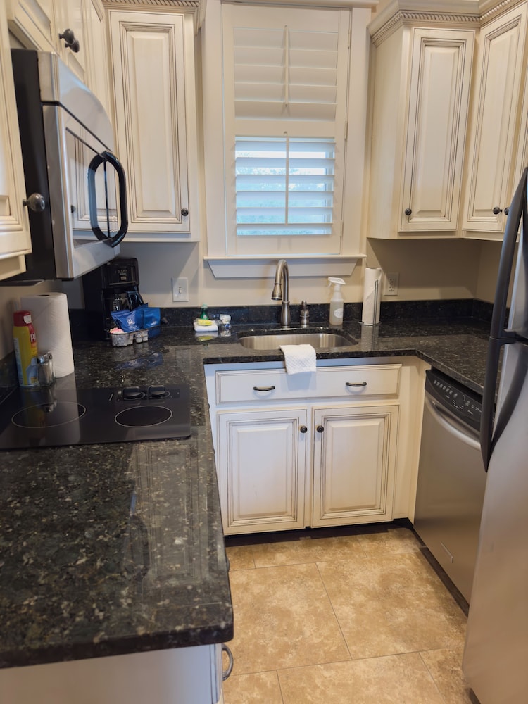 Sea Gate Inn by Sea Palm Resort 48/49