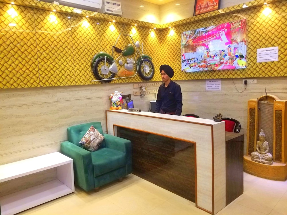 HOTEL KRISHNAS 6/59