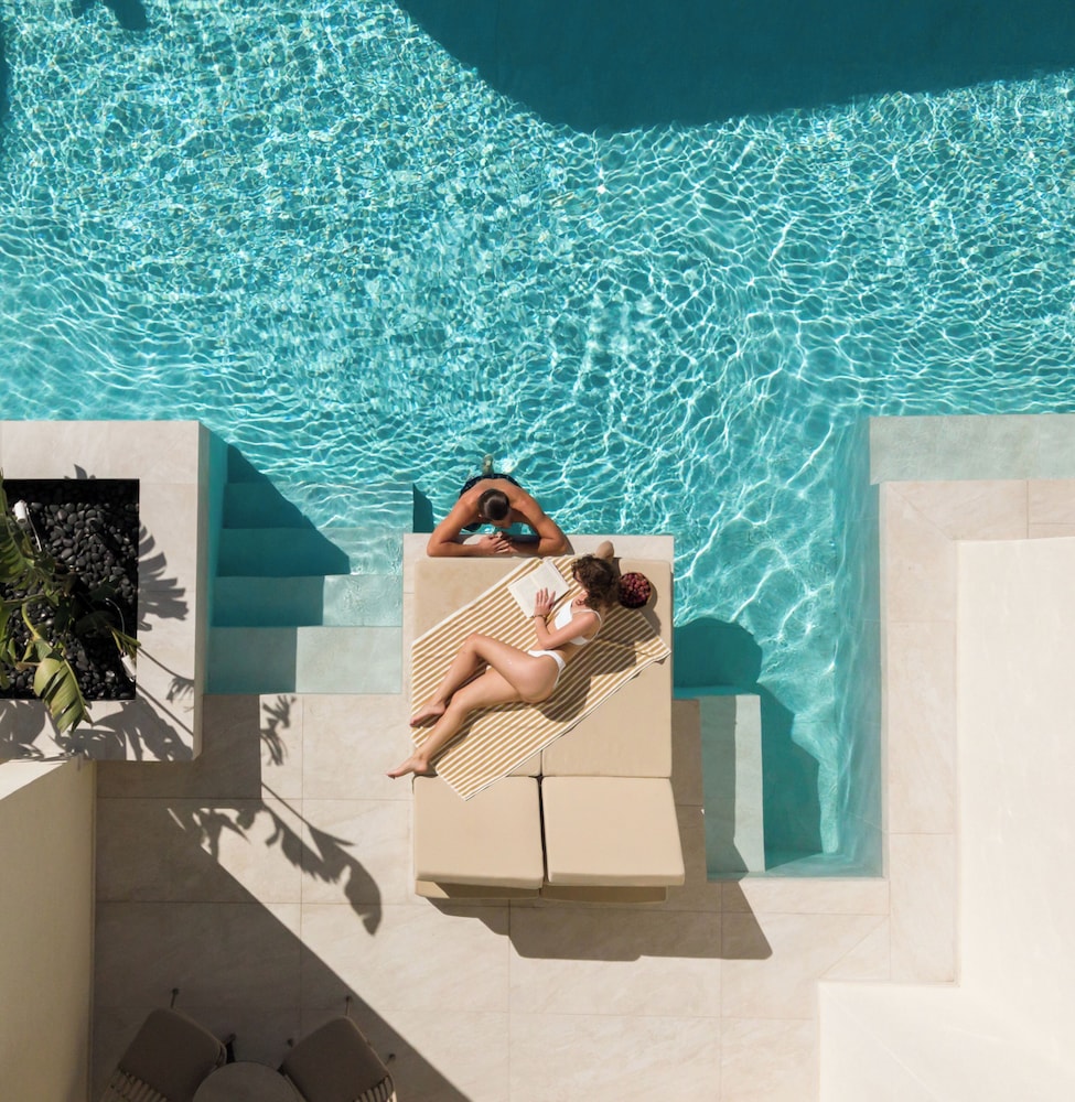 Heyday Luxury Suites 7/66