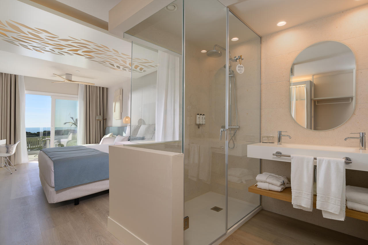 Amare Beach Hotel Sancti Petri 107/111