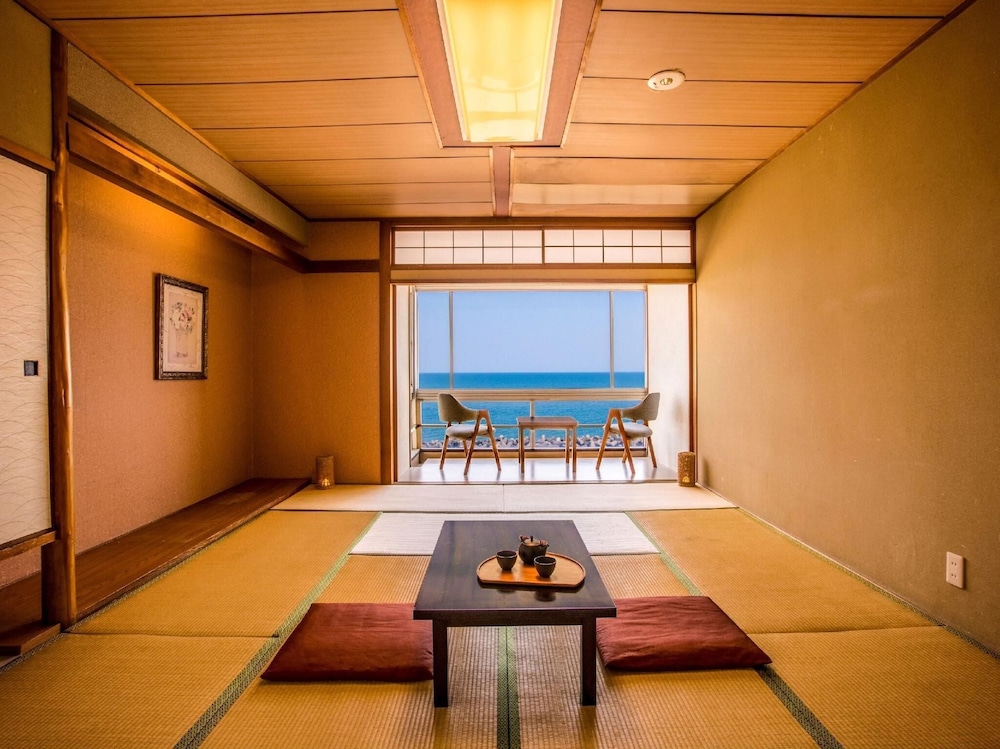 Japanese, 2 Rooms, Standard, 4 Futon Beds, No Bathroom