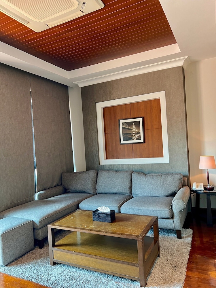 Yotaka Bangkok Hotel 31/49