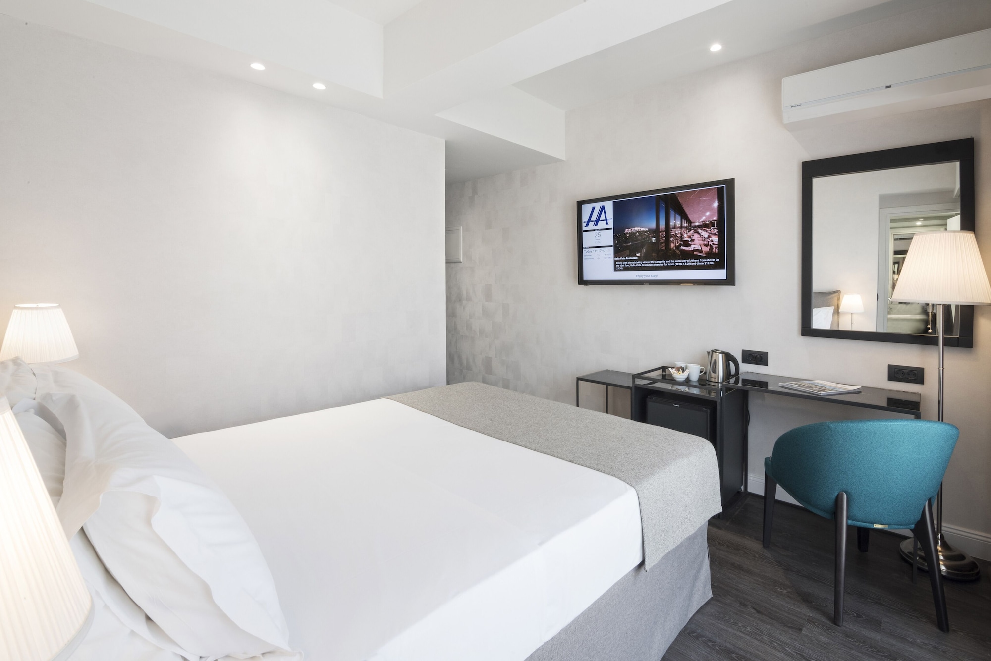 CLASSIC, DOUBLE OR TWIN BED