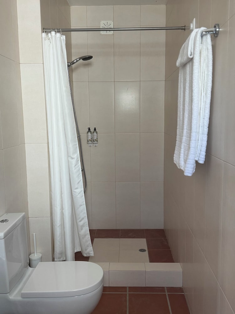 Hotel Rural Horta da Moura by WOT Signature 72/73