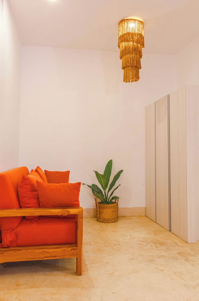 Collection O Kaab Downtown Tulum 54/74