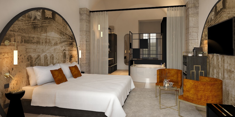 SOWELL Grand Hotel Dieu 9/38