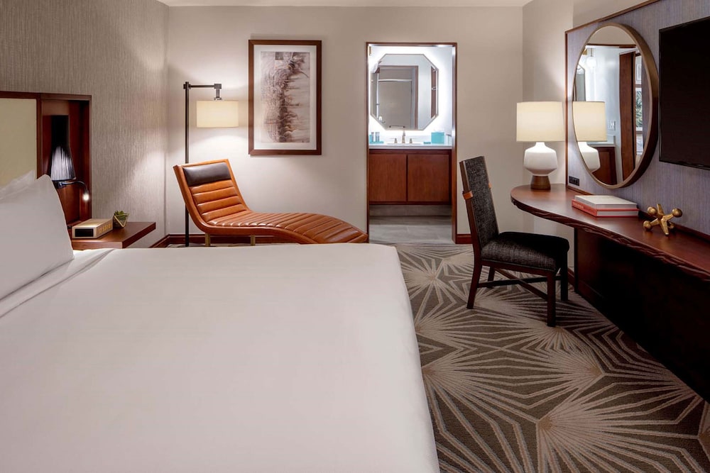 Hotel Adeline 28/64