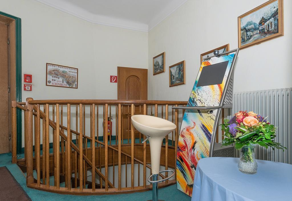 Pension Neuer Markt 57/66