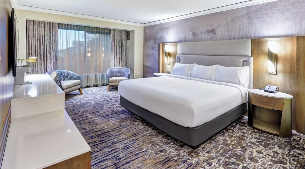 Room, King Bed, Lobby Tower