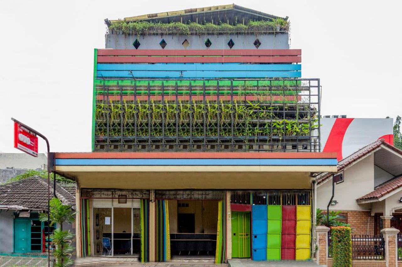 Hotel O near Universitas Pelita Harapan formerly Pelangi Guest House in Curug