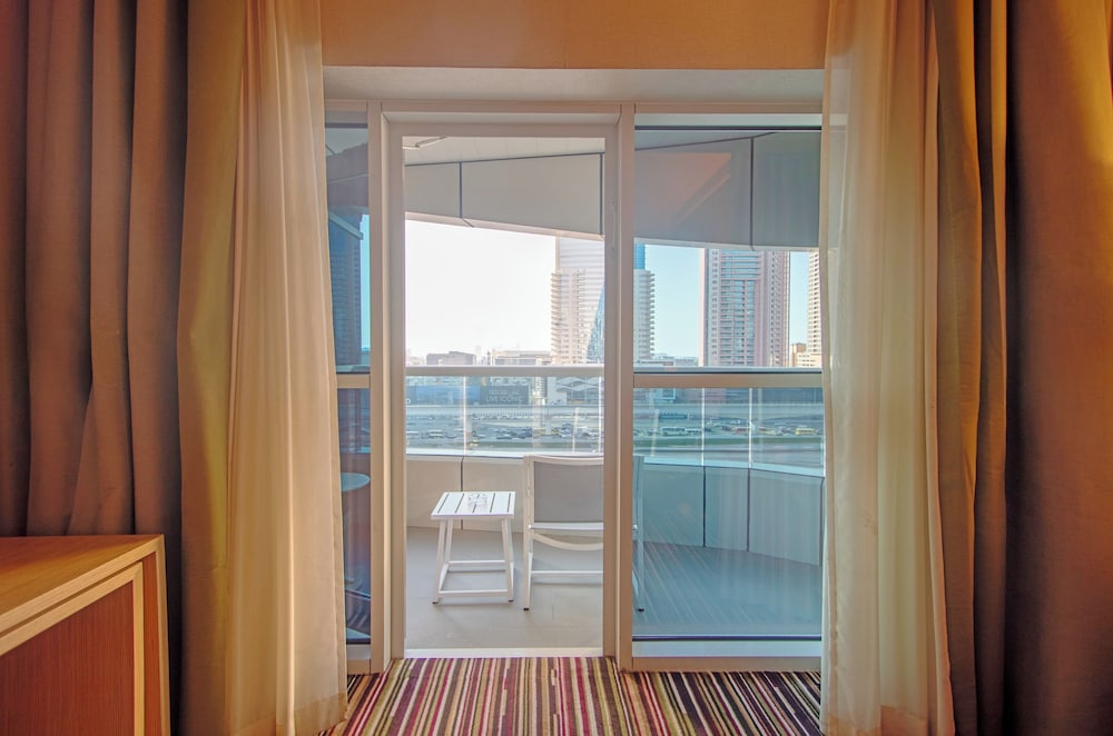 Naumi Hotel Dubai 50/68