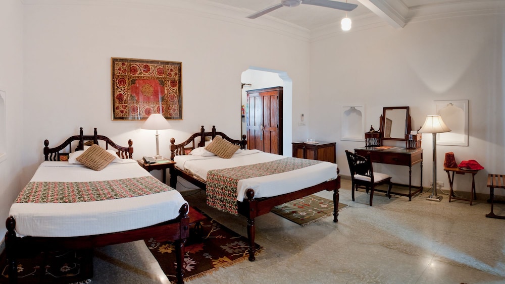 Neemrana's - Deo Bagh 25/48