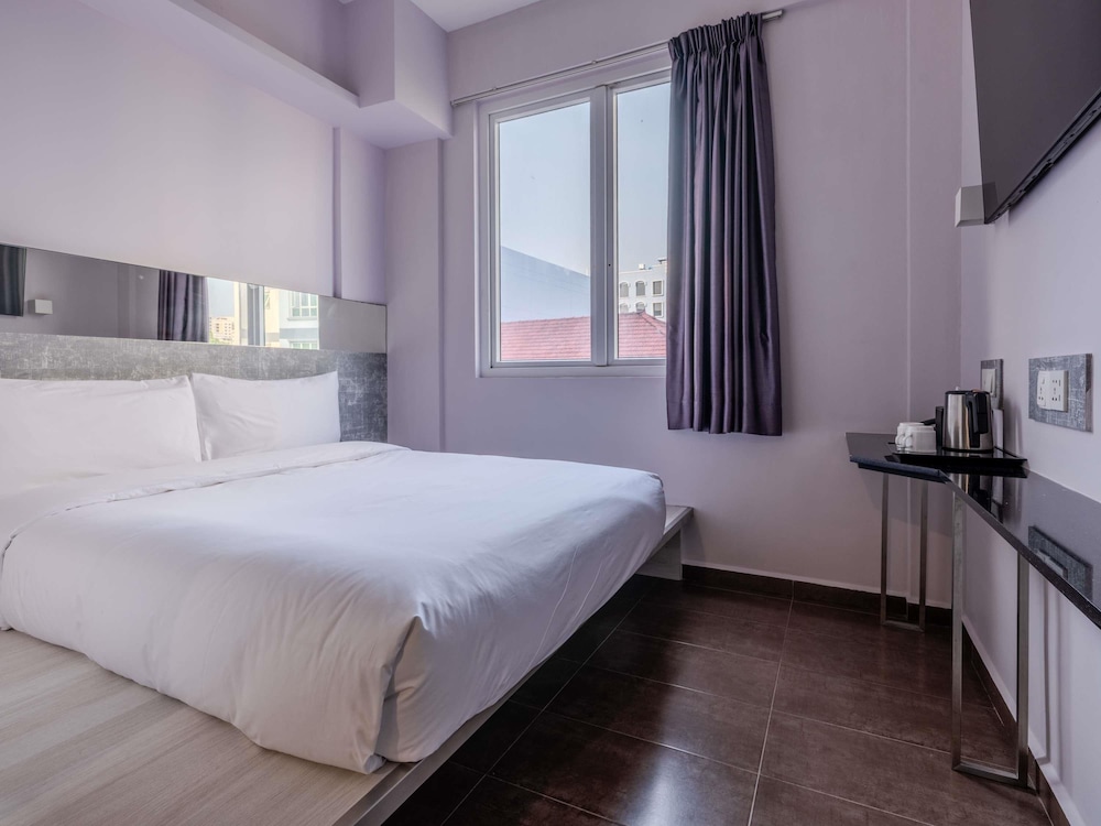 ibis budget Singapore Pearl 46/69