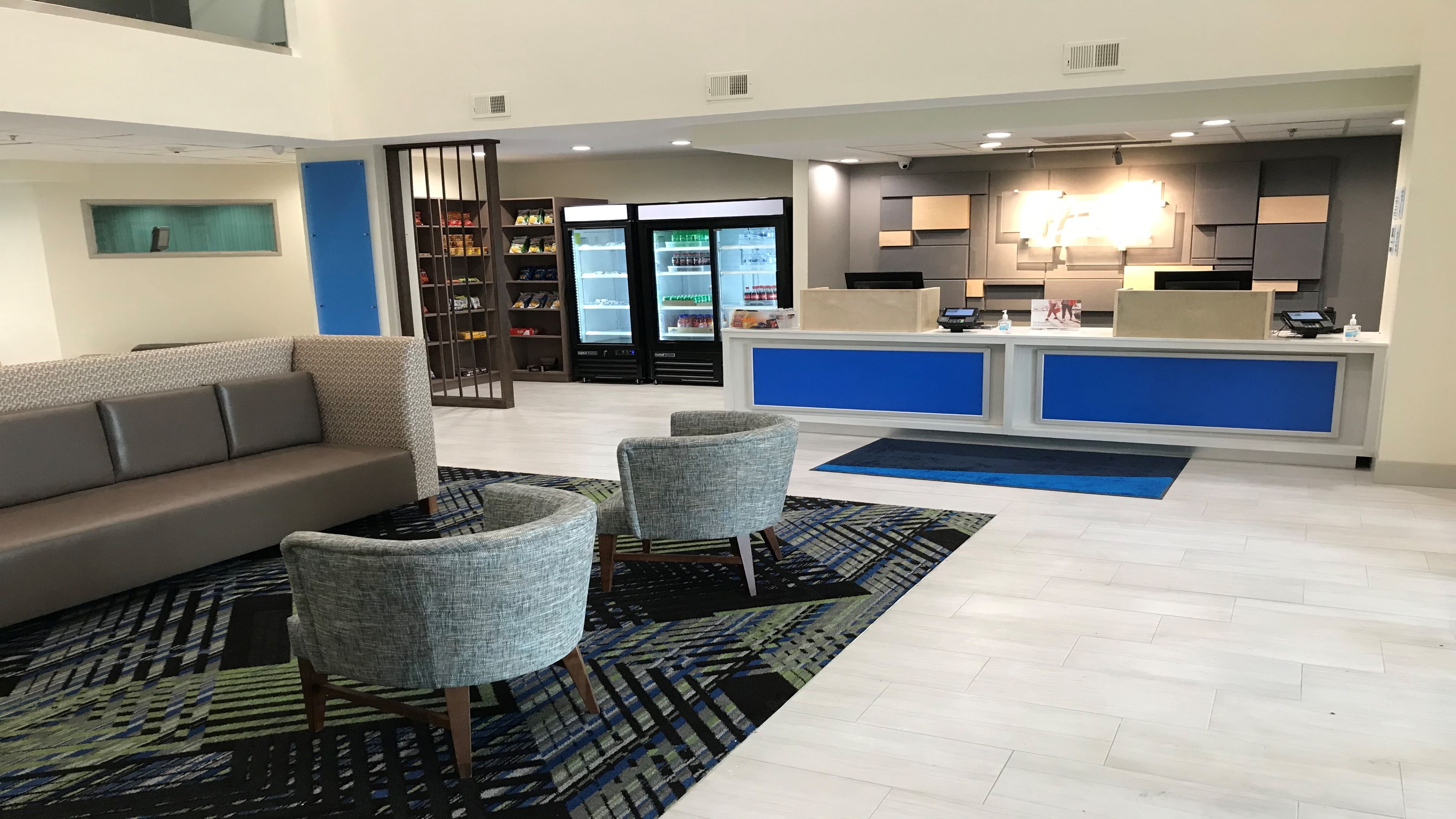 Holiday Inn Express And Suites Arlington North Stadium Area 23/34