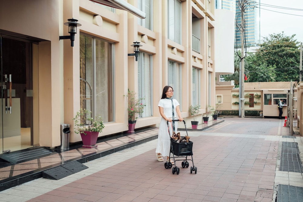 Grand Mercure Bangkok Asoke Residence 60/69